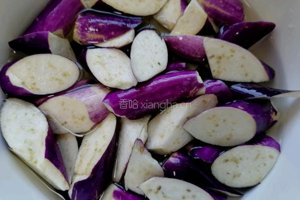 毛豆烧茄子的做法图解3