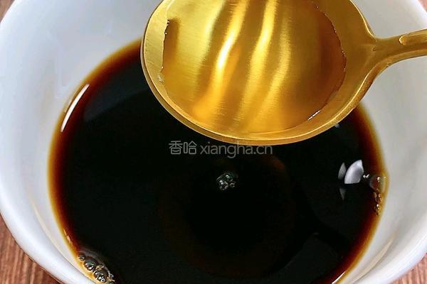 香香葱油荷包蛋焖面的做法图解3