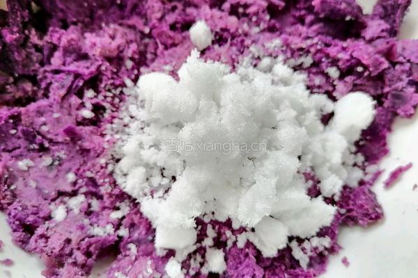 紫薯芝麻饼的做法图解3
