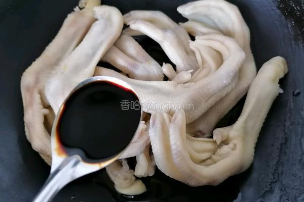 卤鸭爪的做法图解6