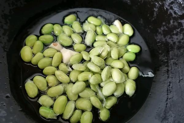 毛豆炒香干的做法图解3