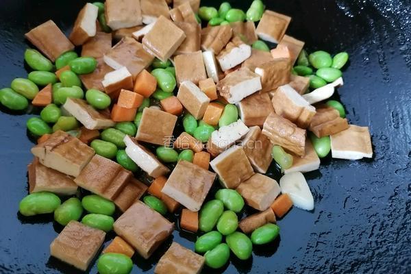 毛豆炒香干的做法图解7