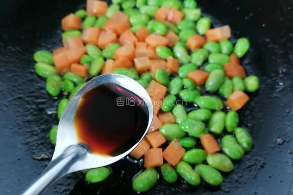 胡萝卜炒虾仁的做法图解8
