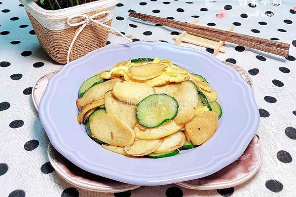 黄油黑椒茭白的做法图解17
