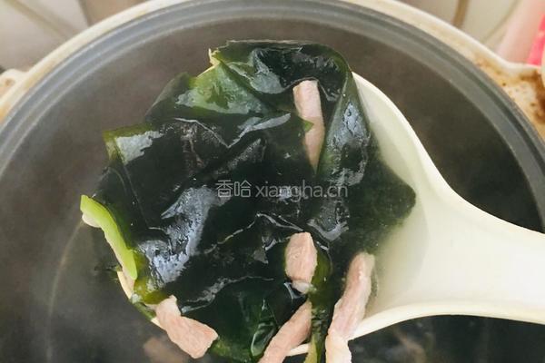 裙带菜肉丝汤的做法图解4