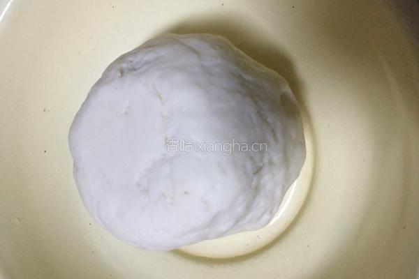 饺子皮的做法图解2