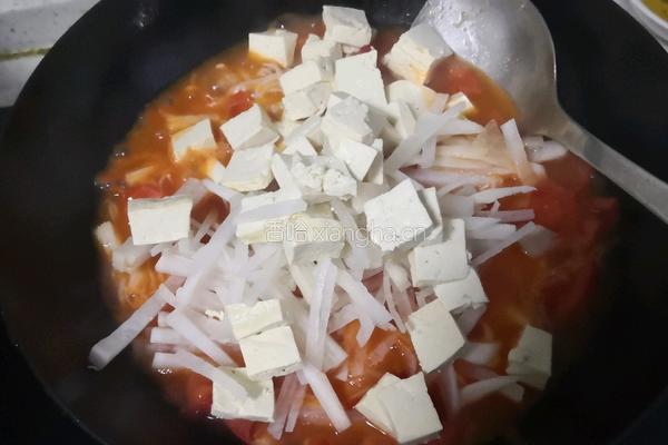 金针菇豆腐汤的做法图解8