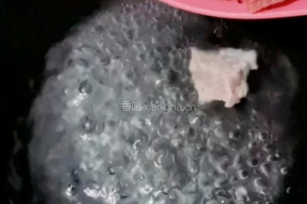 牛腩炖土豆的做法图解6