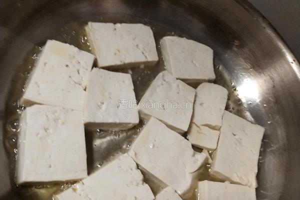 砂锅豆腐泡的做法图解1