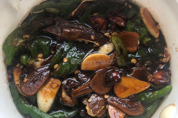 相同料腌制辣椒和黄瓜的做法图解13