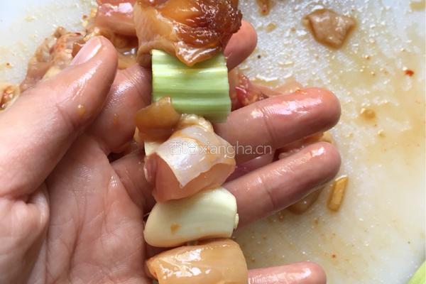 在家也能做的鸡肉小串儿的做法图解8