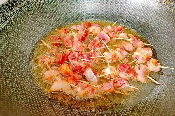 牙签牛肉的做法图解11