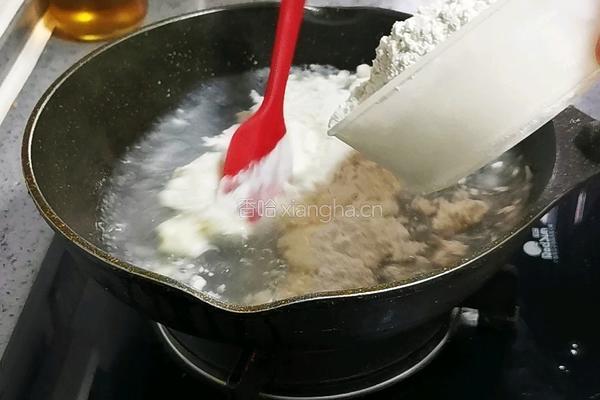 关中小吃 脆皮红糖油糕的做法图解3