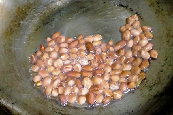 宫爆鸡丁的做法图解9