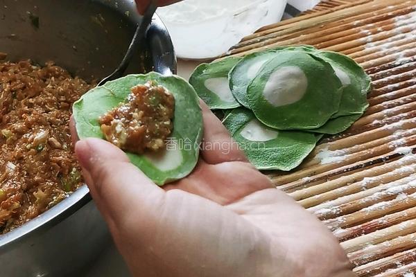 翡翠白菜饺子的做法图解18
