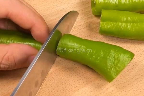 虎皮青椒酿肉的做法图解1