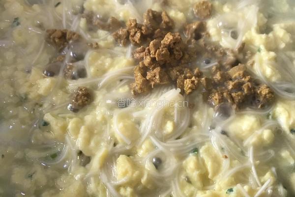 鸡肝菠菜蛋面的做法图解6