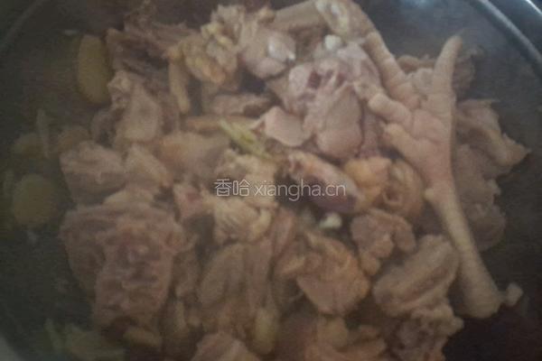 土豆炖鸡肉的做法图解3