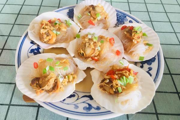 蒜蓉粉丝蒸扇贝的做法图解5