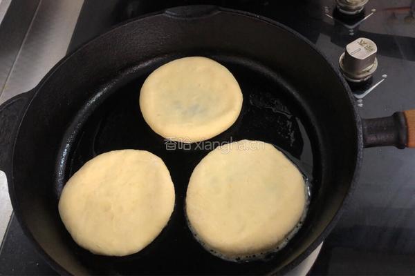 红薯豆沙饼的做法图解10