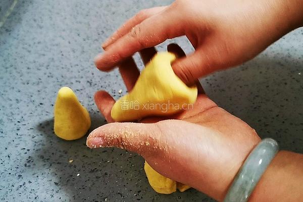 玉米面窝窝头的做法图解13