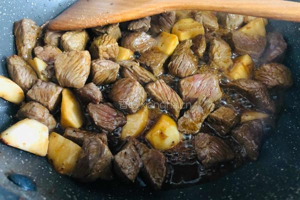 简单美味的杏鲍菇牛肉粒的做法图解11