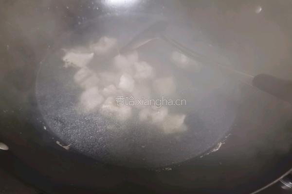 番茄土豆炖排骨的做法图解4
