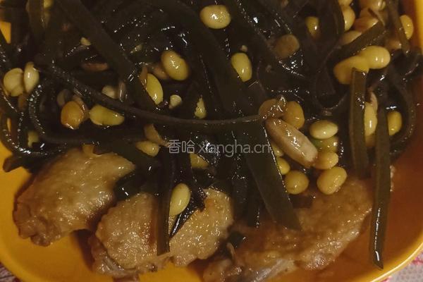 海带黄豆炖鸡翅