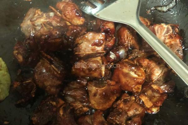 排骨炖玉米豆角的做法图解4