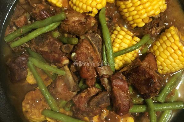 排骨炖玉米豆角的做法图解8