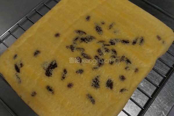 奶油提子蛋糕卷的做法图解14