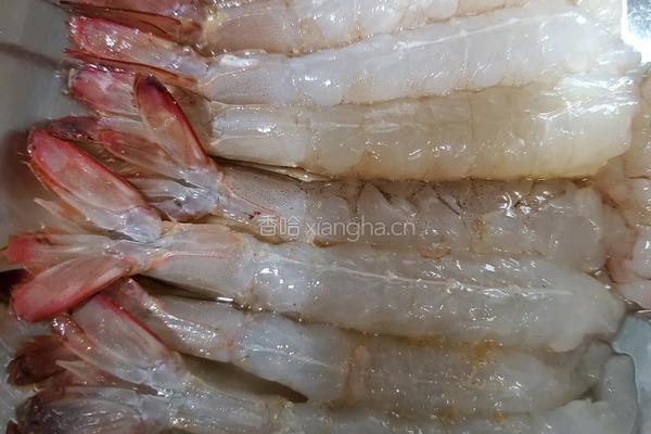 可乐饼和炸虾的做法图解3