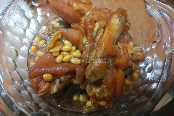 黄豆炖猪脚的做法图解9