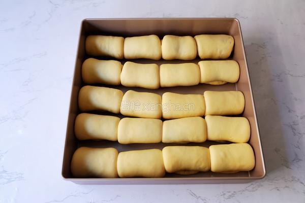 豆沙面包卷的做法图解12