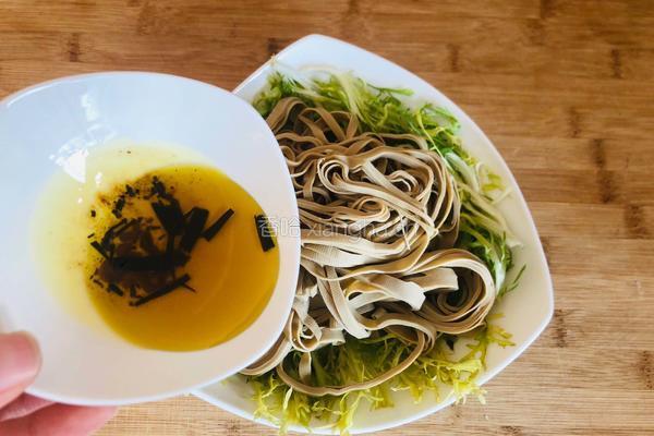 葱油豆皮的做法图解3