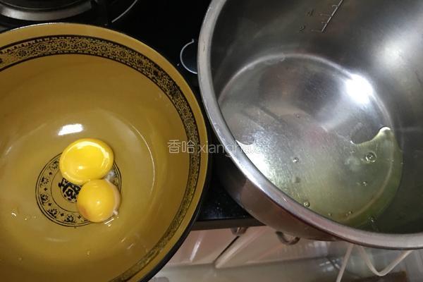 黑米蛋糕的做法图解2