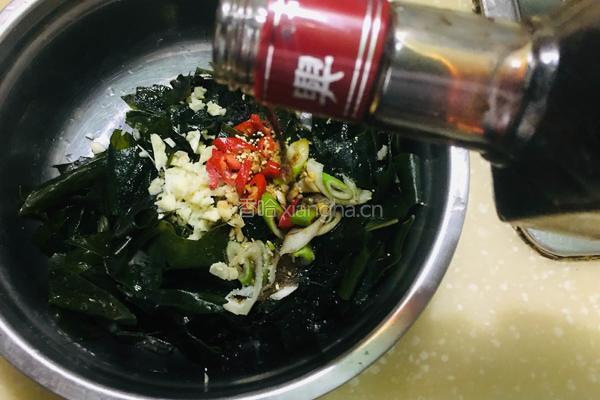 凉拌裙带菜的做法图解6