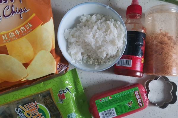 花朵午餐肉饭团的做法图解1