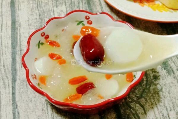 山药银耳甜汤的做法图解10