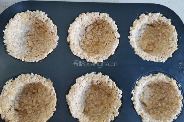 低卡饱腹～香蕉燕麦挞的做法图解5