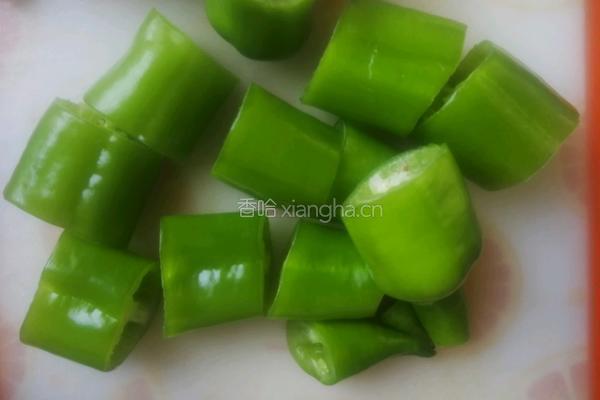 青椒炒牛肉的做法图解3