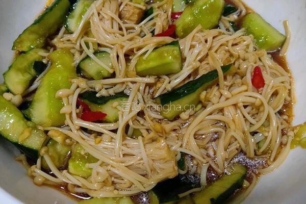 凉拌金针菇黄瓜的做法图解7