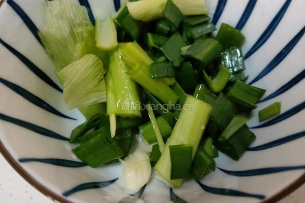 清炒黄豆芽的做法图解1