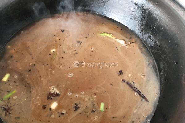 农家铁锅炖笨鸡的做法图解5