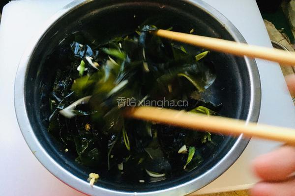 凉拌裙带菜的做法图解4