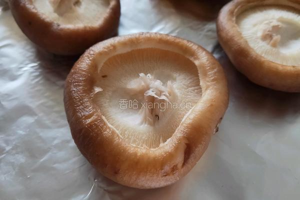 烤孜然香菇的做法图解1