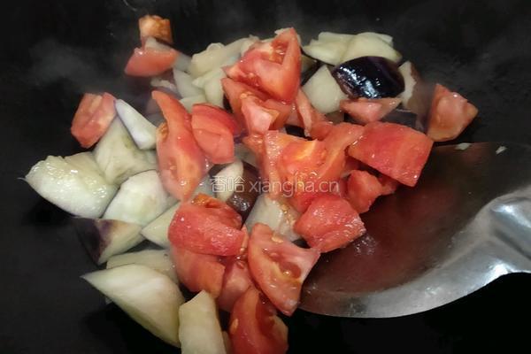 茄子炒番茄的做法图解3
