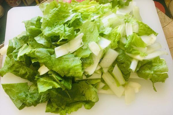 清炒小白菜的做法图解1