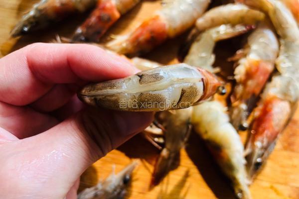 牛年开运菜｜干㸆大虾的做法图解2