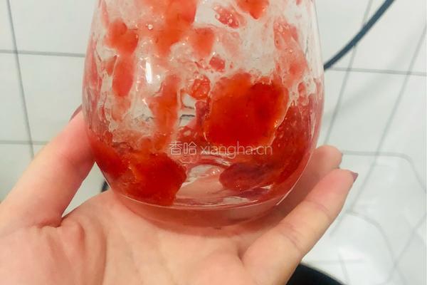 草莓牛乳的做法图解7